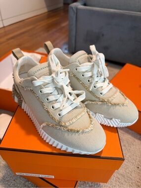 Hermes Cream Canvas Raffia Bouncing Sneakers
